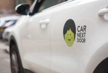Los egoístas "acumuladores de automóviles" se cerraron de golpe por largas reservas