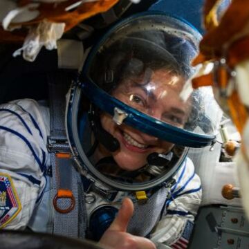 Los astronautas regresan de la Estación Espacial Internacional a la Tierra en medio de una pandemia de coronavirus