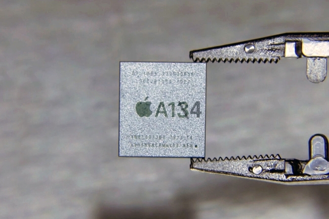 Apple travaillerait sur une variante de sa puce A14 pour les prochains Mac. Le rachat d