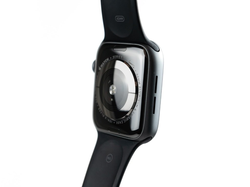 Apple y Samsung: ¿un sensor de glucosa en sangre en los futuros relojes inteligentes?