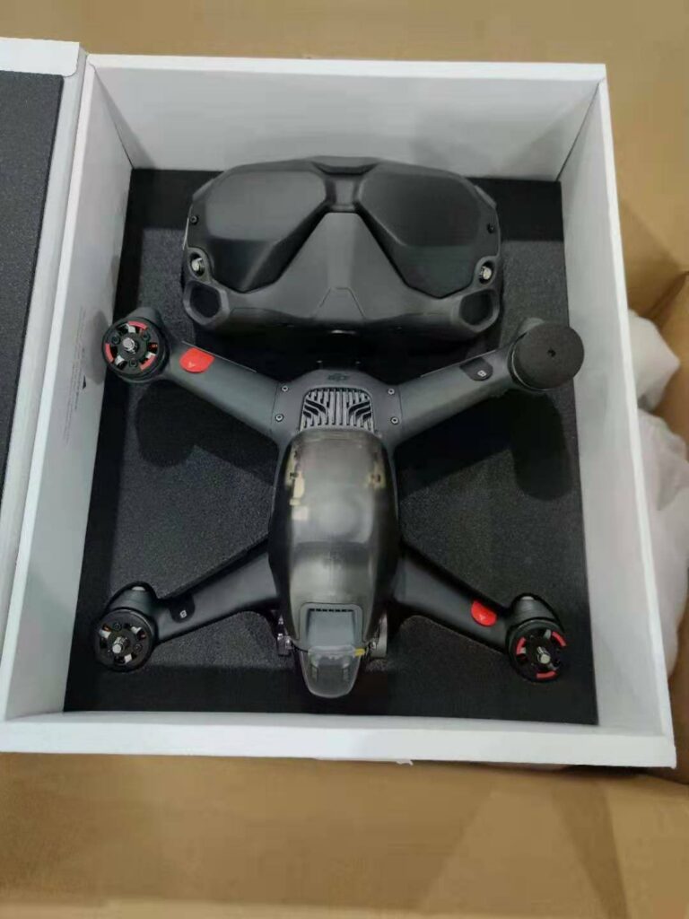 FPV Combo: ¡El primer dron de carreras de DJI está en marcha!  |  Diario del friki
