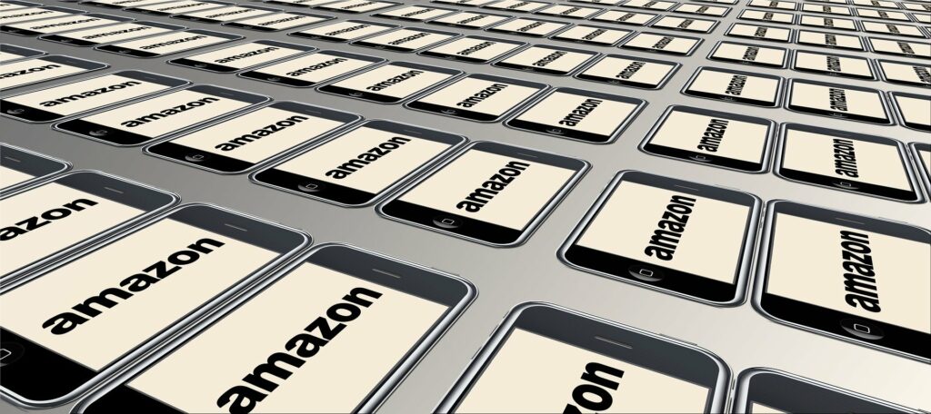 Amazon: 5 empleados arrestados por robar 500.000 € de iPhones 12