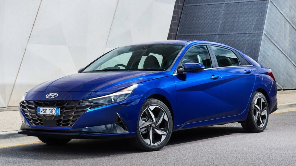 Revisión del sedán Hyundai i30 Elite: los sedán regresan