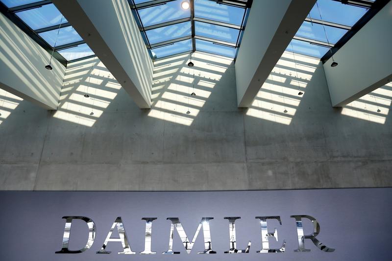 Daimler dice que 2021 va a tener un buen comienzo, para acelerar la electrificación