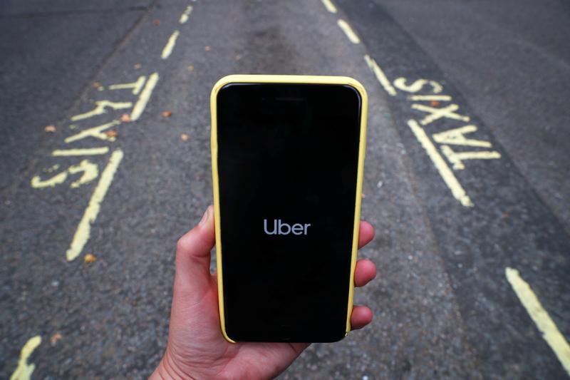 El organismo de control de la competencia del Reino Unido aprueba la adquisición de Autocab de Uber después de plantear preocupaciones