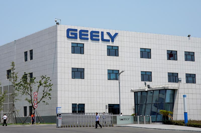 Exclusiva: apuntando a Tesla, Geely de China para lanzar una nueva marca premium de vehículos eléctricos: fuentes