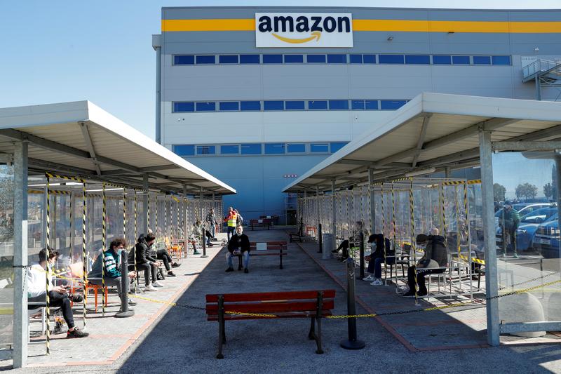 Huelga de trabajadores de Amazon en Italia por demandas de entrega impulsadas por la pandemia