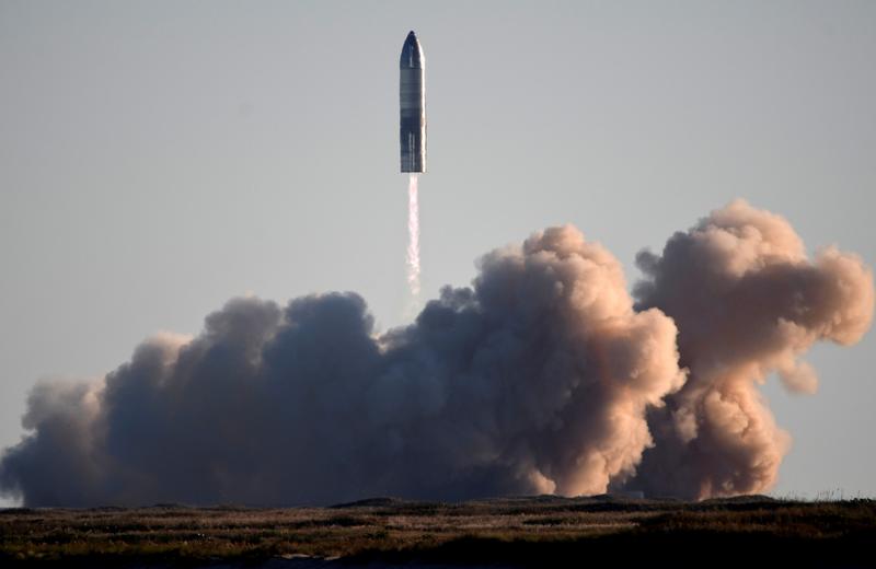 Musk dice que SpaceX aterrizará cohetes Starship en Marte mucho antes de 2030