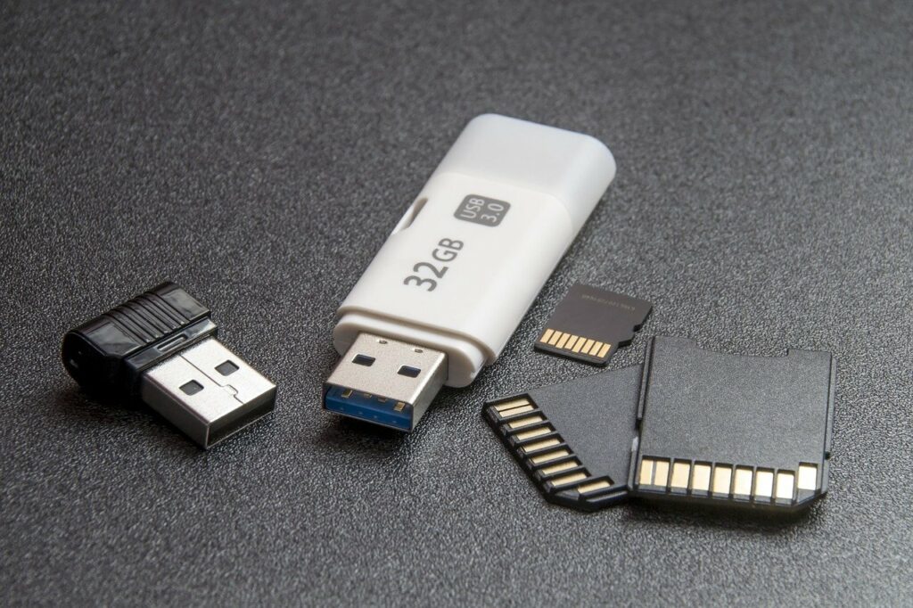 Incluso borradas, las unidades USB pueden contener datos confidenciales |  Diario del friki