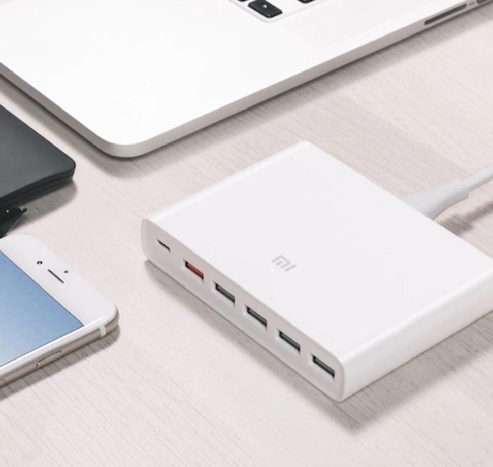 [Bon Plan] Xiaomi ofrece un cargador con 6 puertos USB por menos de 21 euros |  Diario del friki