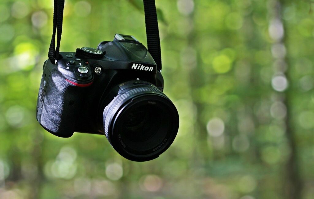 Convierte su casa en una cámara y llama a sus hijos Canon, Nikon y Epson