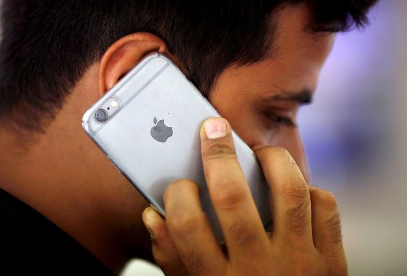 Análisis: por qué Apple tiene chips para iPhones mientras que Ford se quedó corto