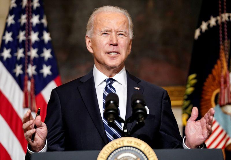 Biden acoge con satisfacción el acuerdo entre empresas surcoreanas sobre la disputa por baterías eléctricas