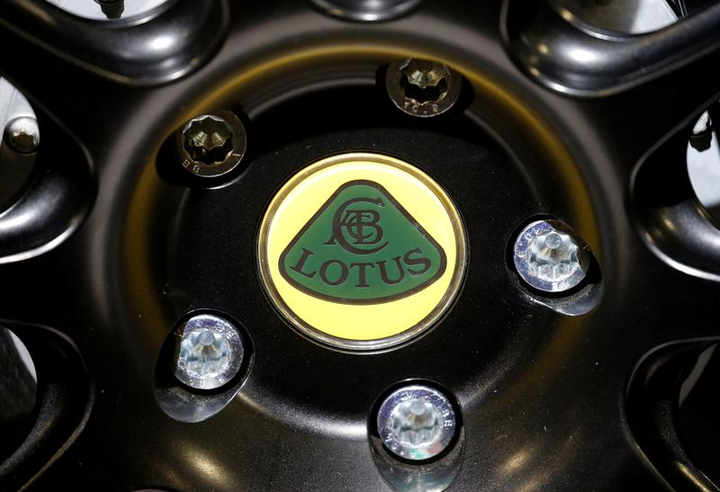 El fabricante británico de automóviles deportivos Lotus tiene como objetivo expandirse y volverse totalmente eléctrico para 2028