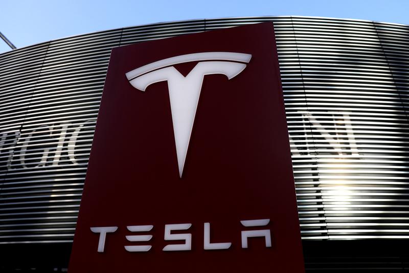 Los datos de Tesla recopilados en China se guardan en China, dice el ejecutivo