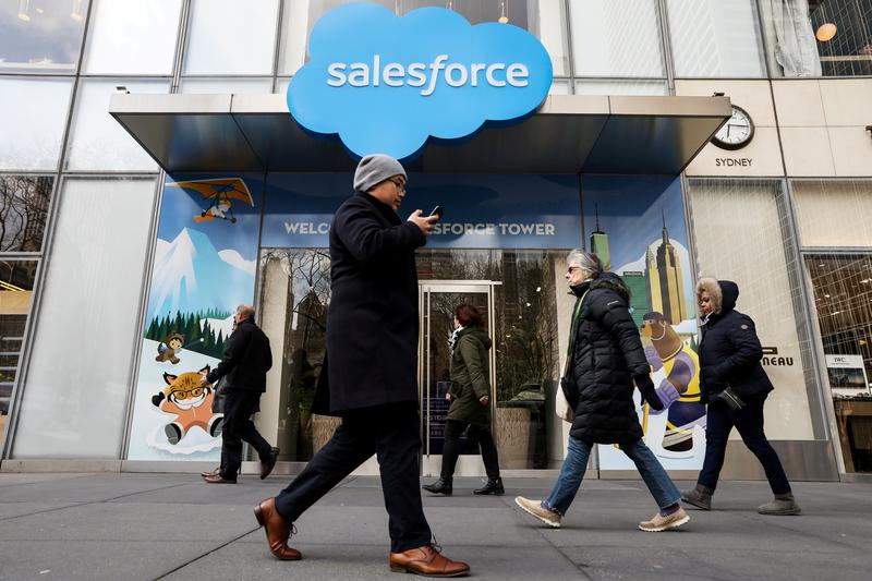 Salesforce actúa sobre el clima, exigiendo a los proveedores que establezcan objetivos de carbono.