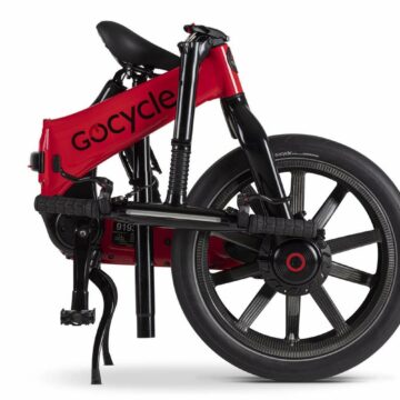 Le nouveau Gocycle G4i+ bénéficie d’une suspension intégrée au tube de direction. © Gocyle