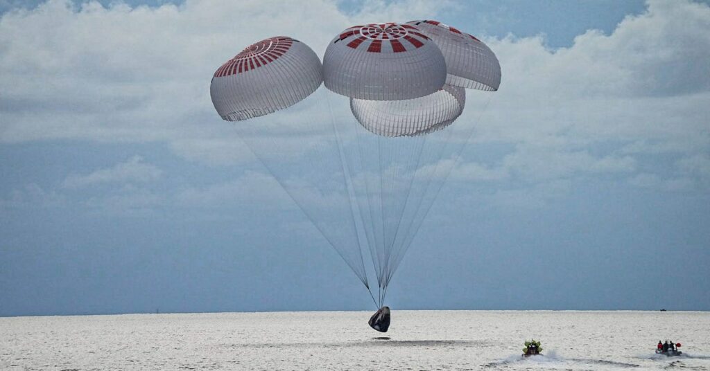 Inspiration4 de SpaceX regresa después de 3 días en órbita