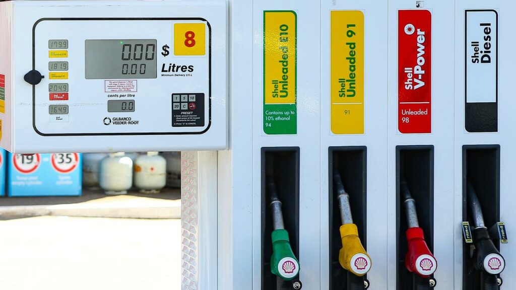 NRMA dice que los eventos globales hacen que los precios de la gasolina alcancen máximos históricos