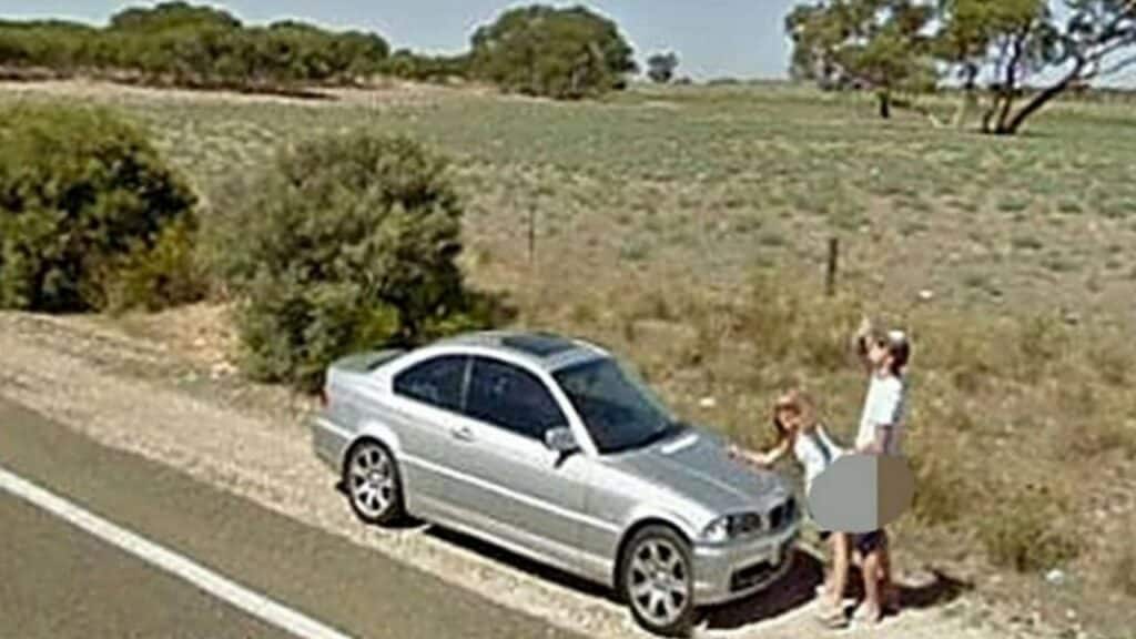 Google Street View captura a una pareja descarada teniendo sexo en la carretera en SA
