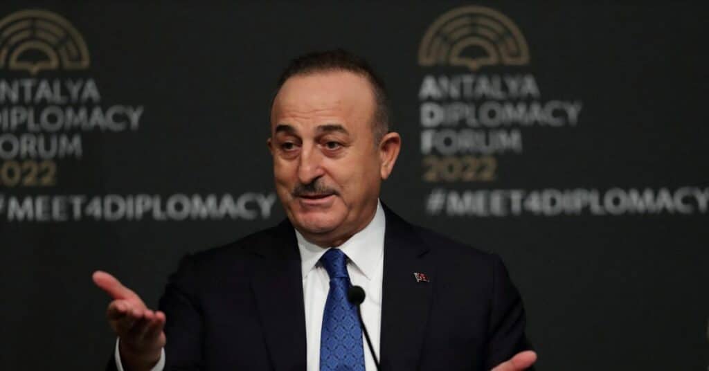 Turquía y Armenia sostienen conversaciones "constructivas" sobre la reparación de lazos