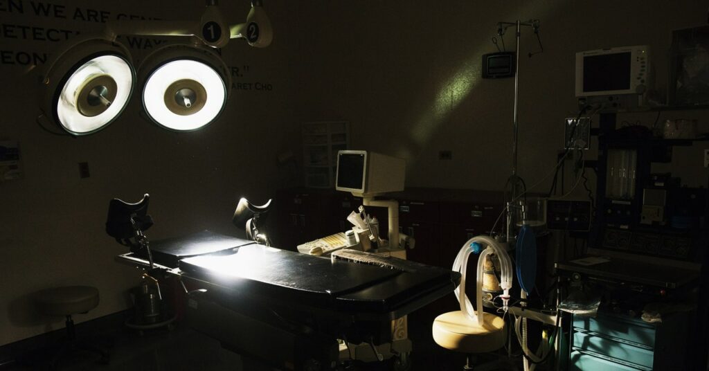 Cómo las clínicas de aborto están compitiendo para prepararse para una América posterior a 'Roe'