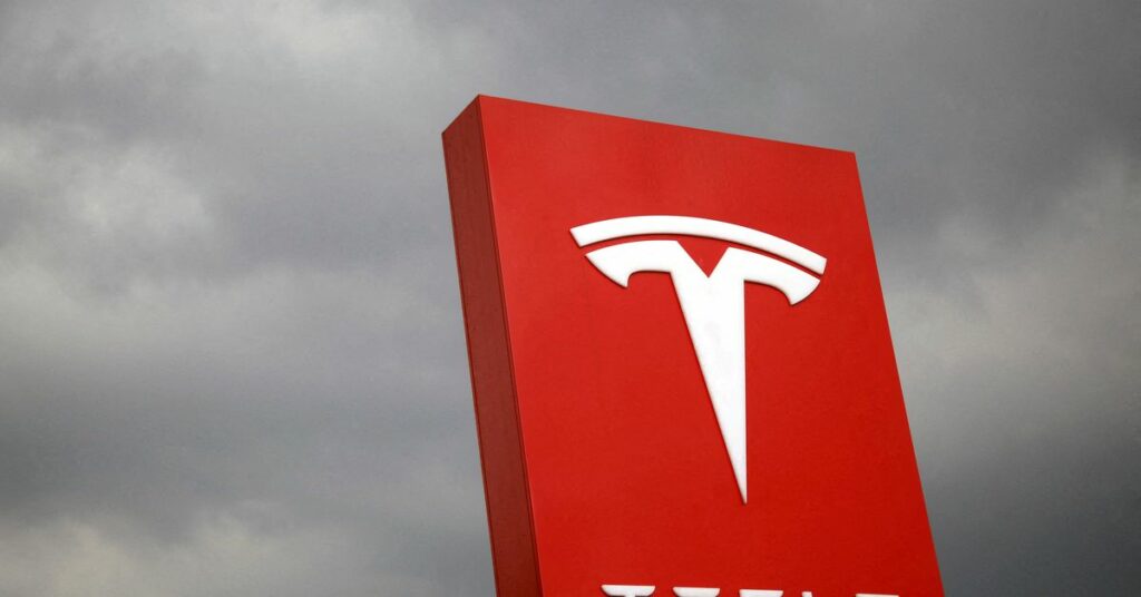 Tesla buscará la aprobación de los inversores para la división de acciones 3 por 1