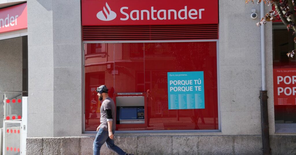 Santander nombra a Grisi nuevo consejero delegado para supervisar el crecimiento y el impulso digital