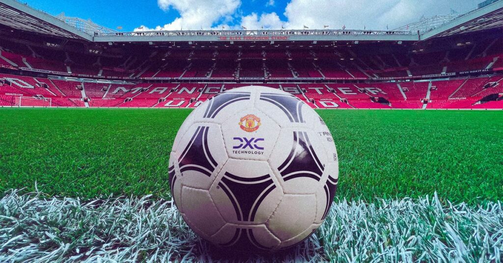DXC se convertirá en el patrocinador principal de Man United, administrará la presencia digital