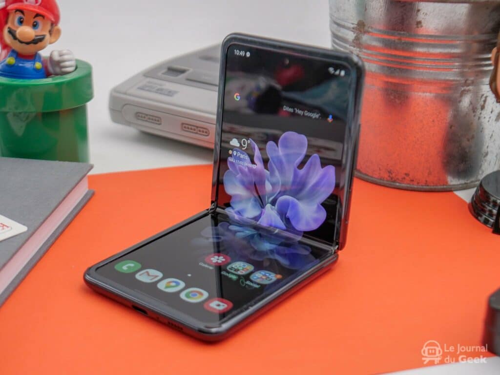 Xiaomi prepara su concepto de smartphone plegable estilo Galaxy Z Flip