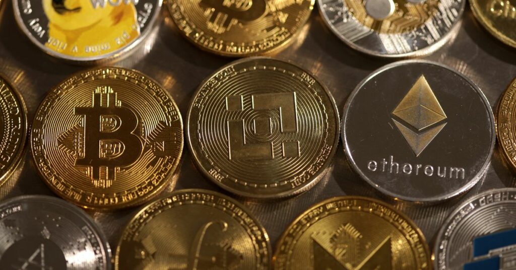 La caída repentina de las criptomonedas lleva a Bitcoin a un mínimo de tres semanas