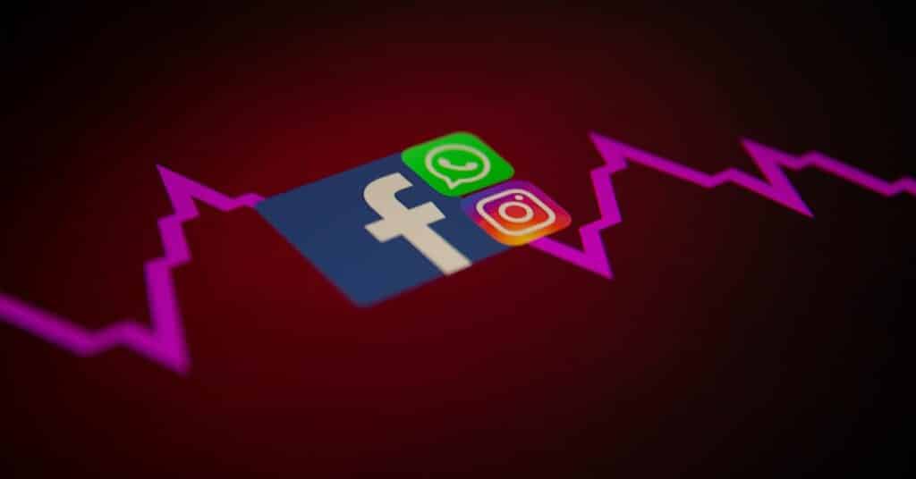 India ha establecido un panel gubernamental para escuchar quejas sobre la moderación del contenido de las redes sociales