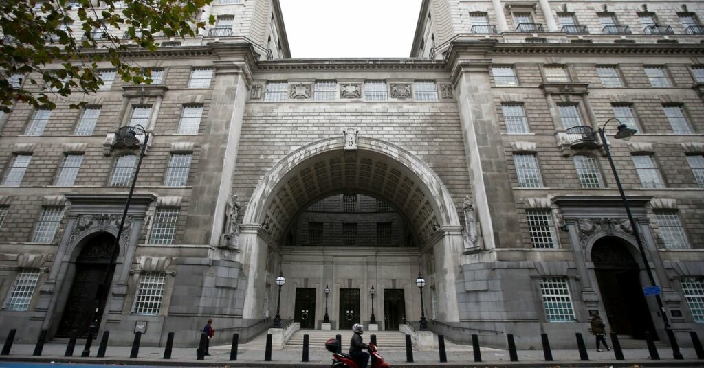 El sitio web del MI5 del Reino Unido fue atacado brevemente por una denegación de servicio - ataque de la BBC