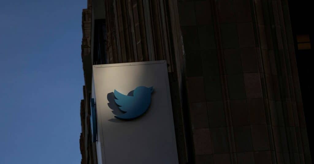 El trabajo de Twitter elimina una preocupación a medida que entran en vigor nuevas reglas de la UE, dice el presidente del Tribunal Supremo de la UE