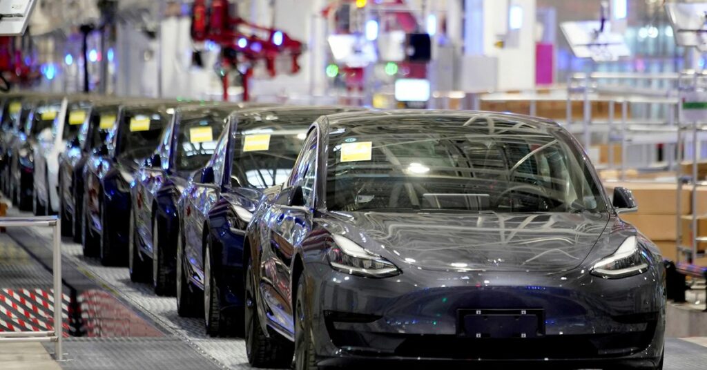 EXCLUSIVA: Tesla ha estado considerando exportar vehículos eléctricos desde Shanghái a Estados Unidos y Canadá