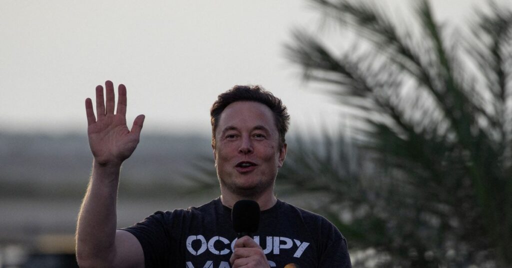 Mientras Musk se enfoca en Twitter, su pago de Tesla de $ 56 mil millones se pone a prueba