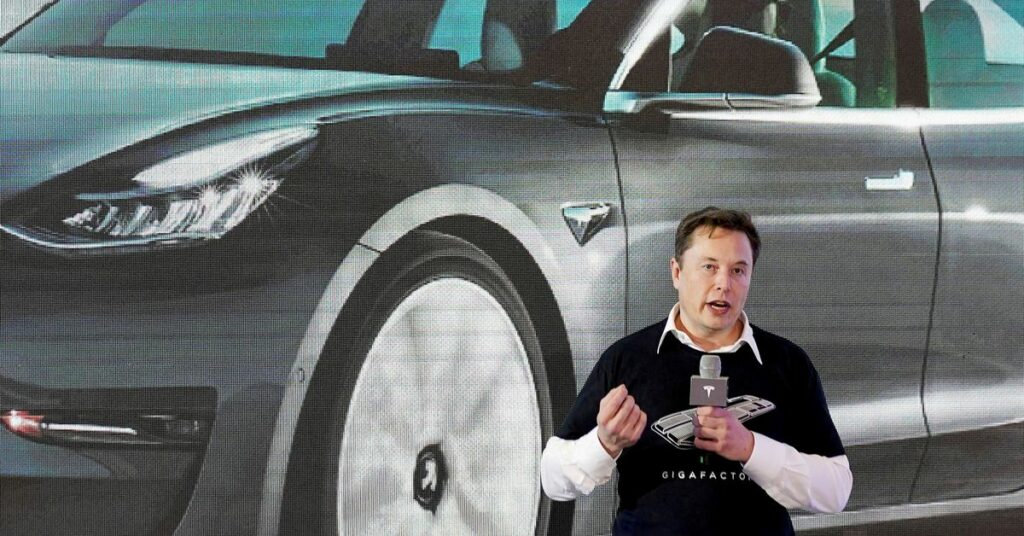 El automóvil más pequeño de la próxima generación de Tesla funcionará en su mayoría de forma autónoma: Musk