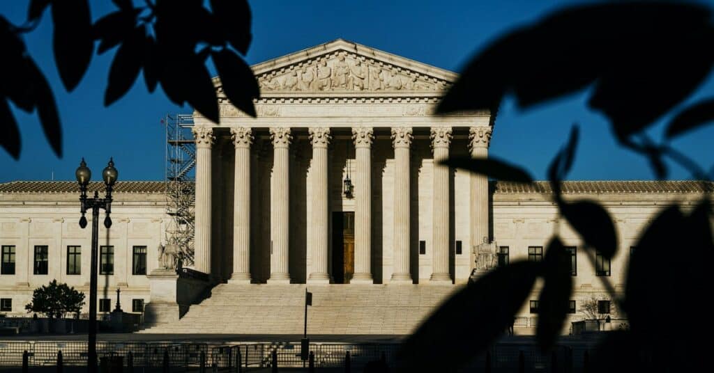 La Corte Suprema preserva el acceso a las píldoras abortivas, temporalmente