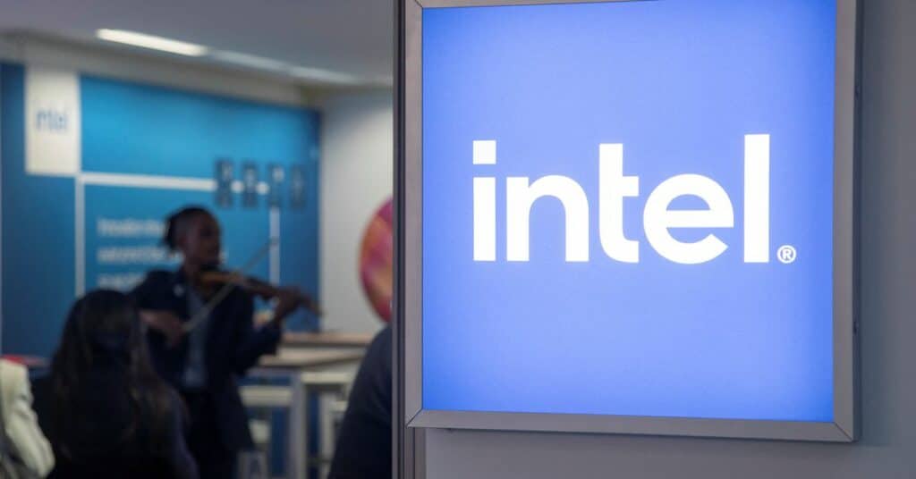 Intel sube mientras Wall St se regocija por los primeros signos de recuperación
