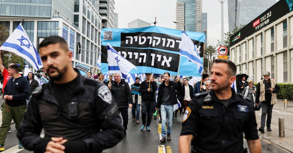 Las propuestas judiciales de Israel empujan a las empresas emergentes a reubicarse : agencia gubernamental