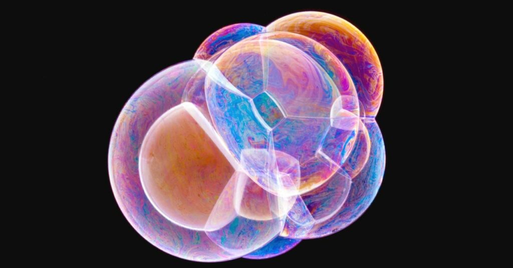 Una prueba matemática 'monumental' resuelve el problema de la triple burbuja